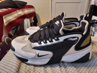 Nike Zoom 2000 ZM Air men's size 11 great condition  white & black rare shoes