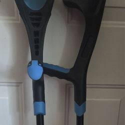 ADA Crutches