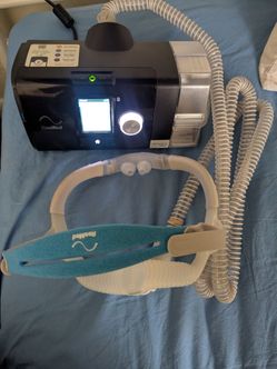 ResMed AirCurve 10 VAuto – Low Hours (2,241) – Excellent Condition w new Pillow Nasal Mask