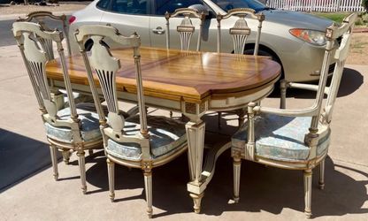 Gorgeous High End Vintage Karges Louis XVI Dining Table & Chairs w/ Slide Out Extensions