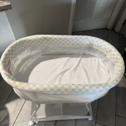 New White With Grey Bassinet 