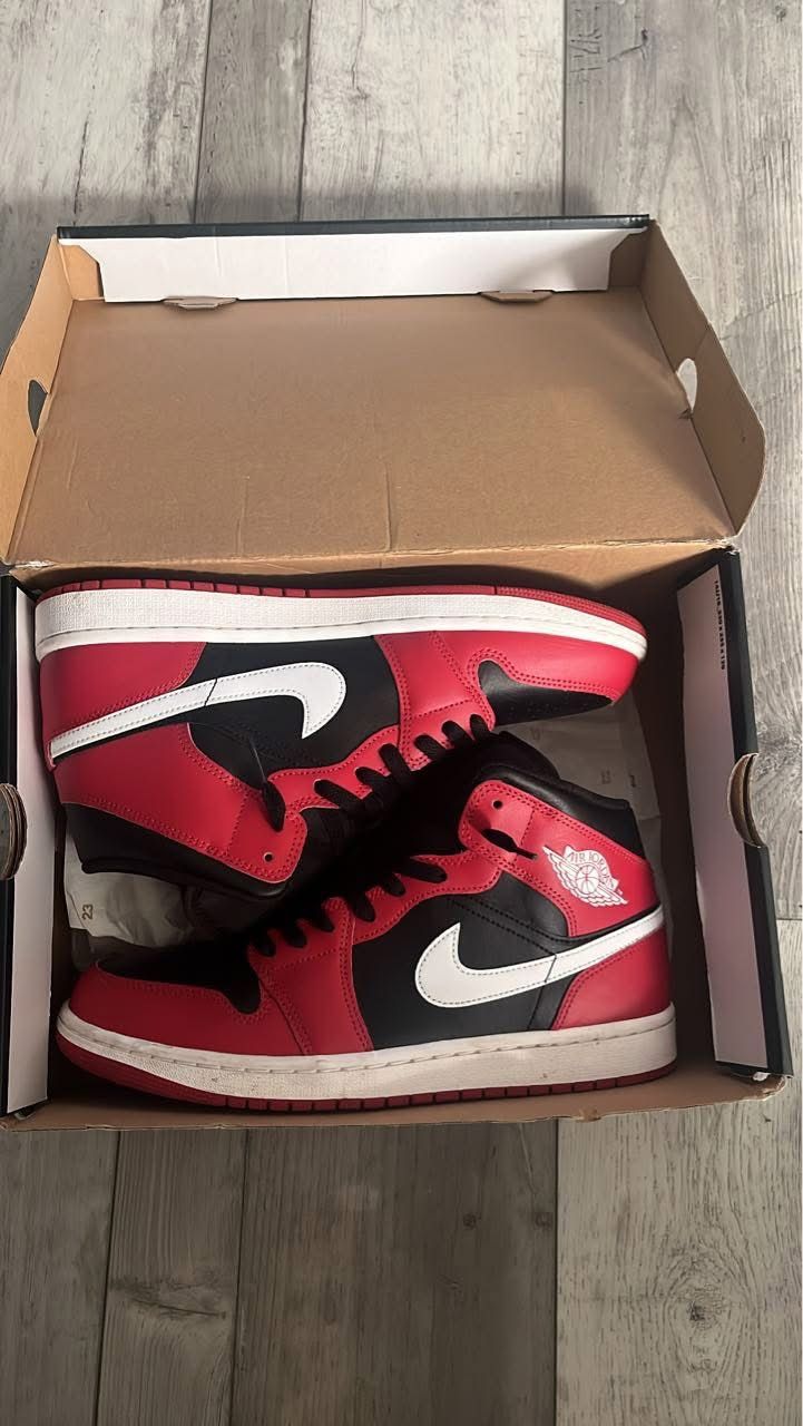 Jordan 1