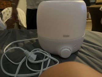 Frida humidifier