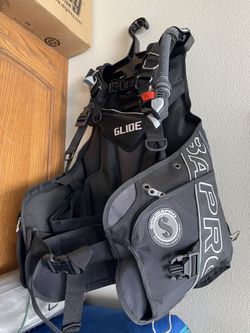 Scuba scubapro aqualung bcd semi dry wetsuit