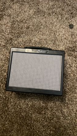 Fender mini deluxe portable guitar amp