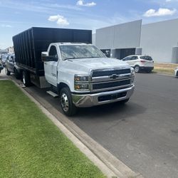 Silverado 6500 Super Low Milage 