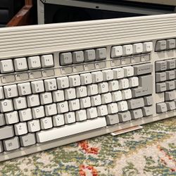 Focus FK-2001 Vintage Mechanical Computer Keyboard