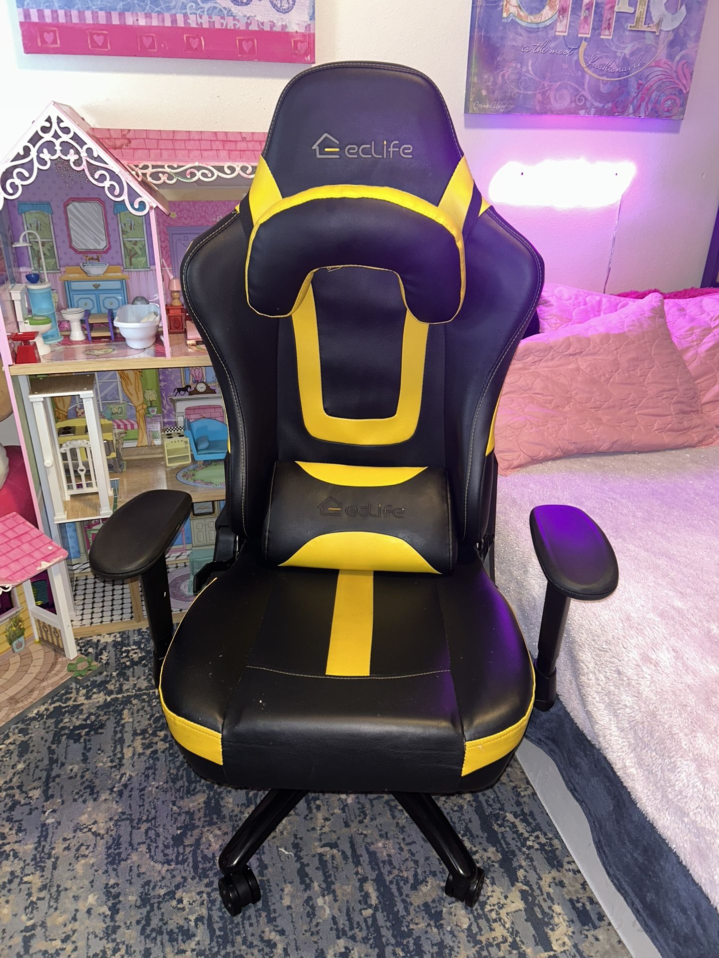 Ergonomic Racing Style Gaming Chair