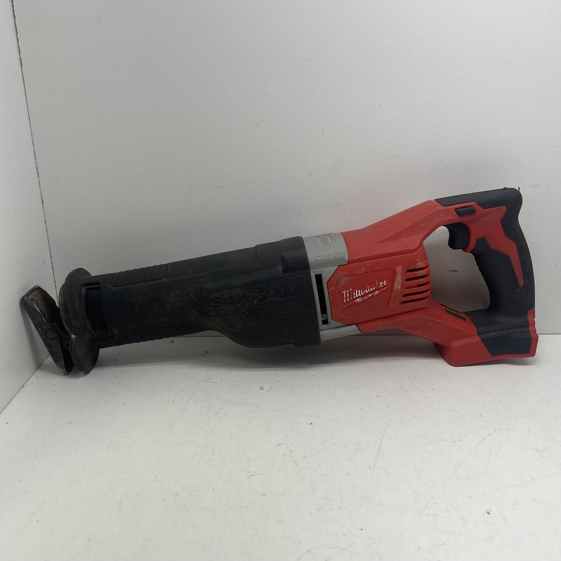 Milwaukee M18 SawZall 203138/13