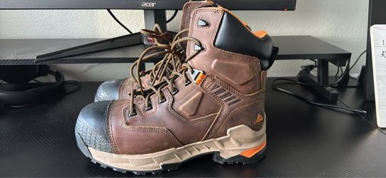 9.5 Men Brown Leather Work Boots with Composite Toe