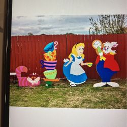 Alice In Wonderland Props
