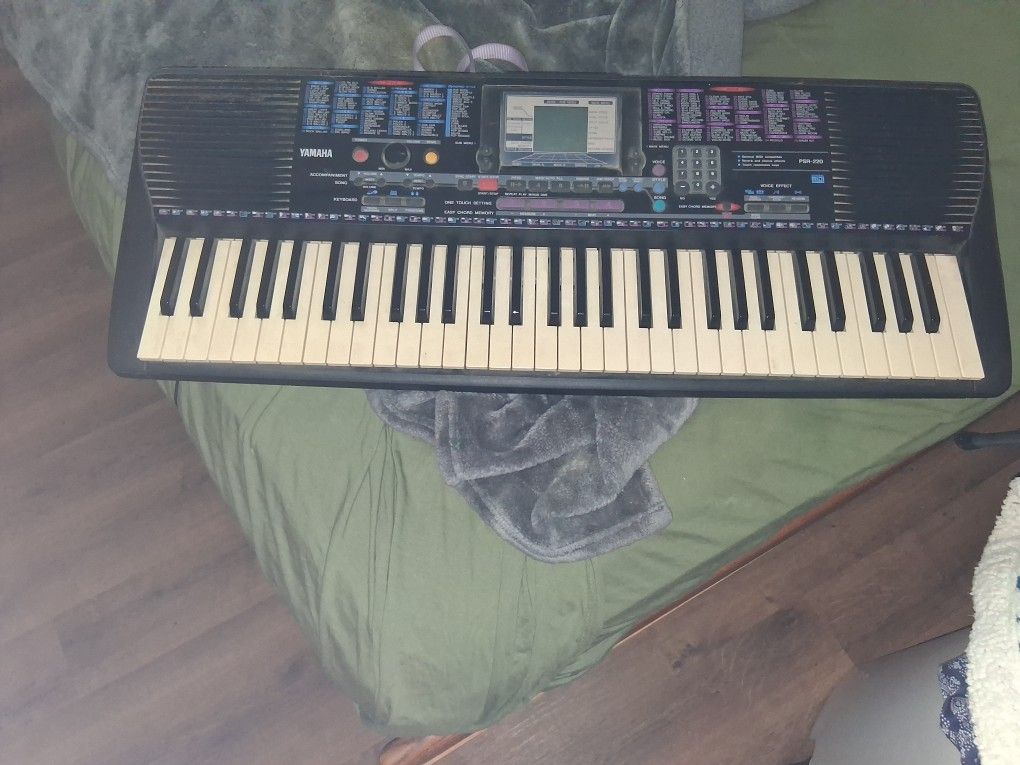 Yahama Keyboard