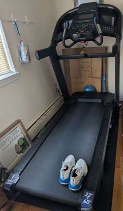 Horizon 7.4 AT Treadmill – Morris County, NJ