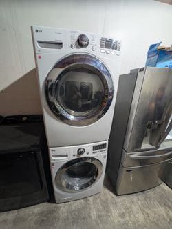 Washee and gas dryer