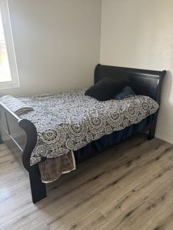 Queen Bed