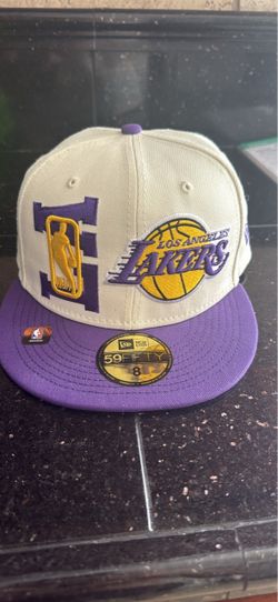 New Era 59Fifty LA Lakers Fitted Hat Size 8