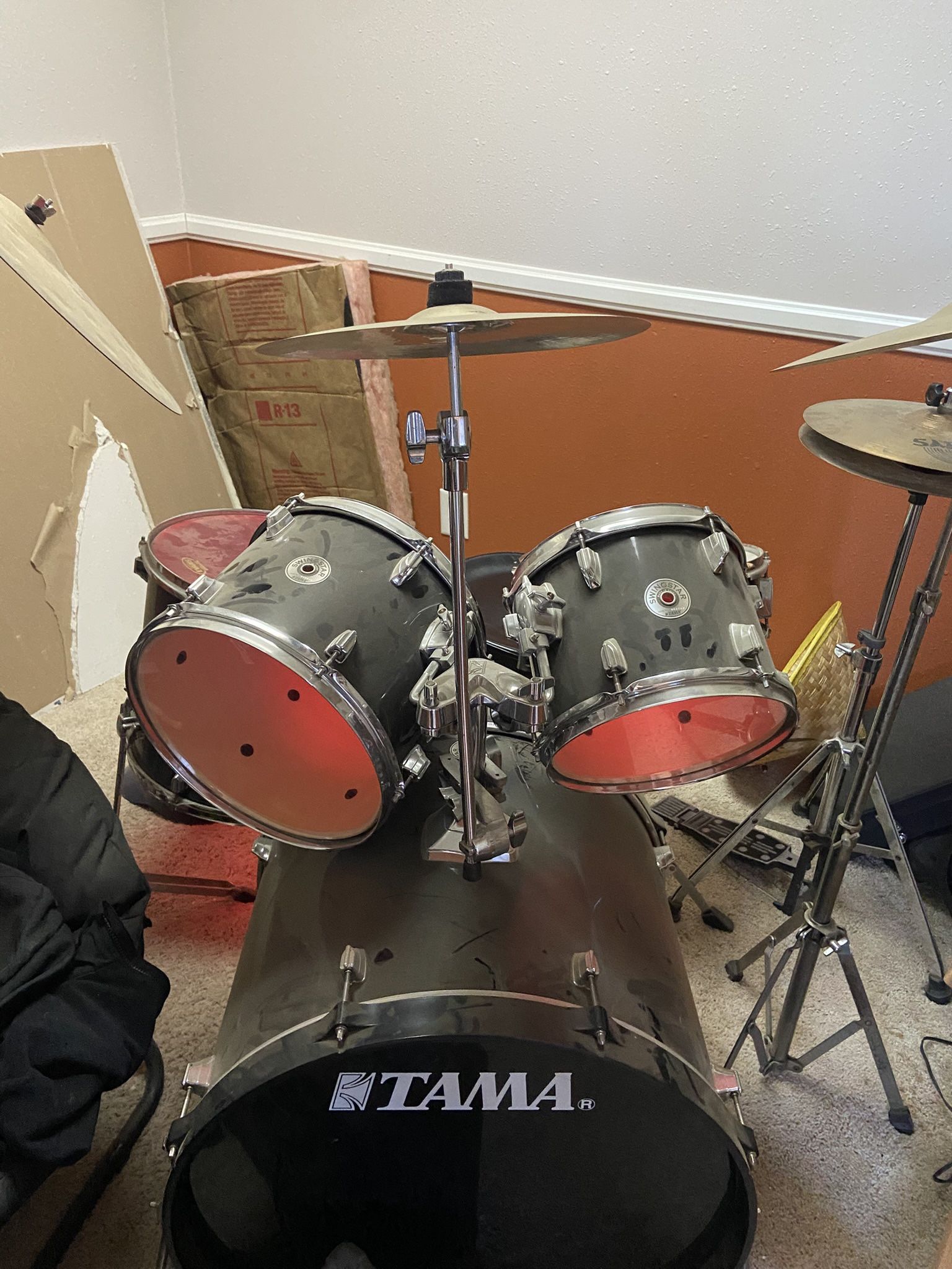 Tama Black Drum set (used)