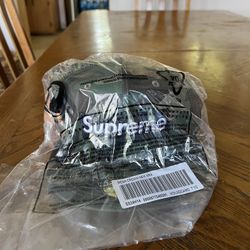 Supreme Box Logo Mesh Back New Era Cap Camo Size 7 1/2