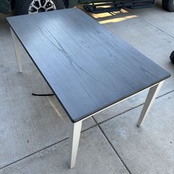 Dining Table - Brand New!!