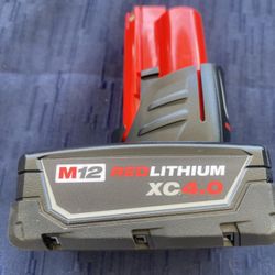Genuine Milwaukee 48-11-2440 12-Volt XC 4.0 AH Red Lithium Cordless  Battery