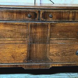 Antique Dresser W/mirror...