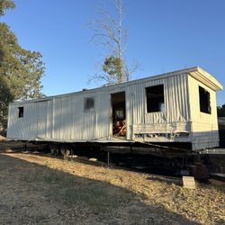 Manufacture Home On Wheels With Hitch 