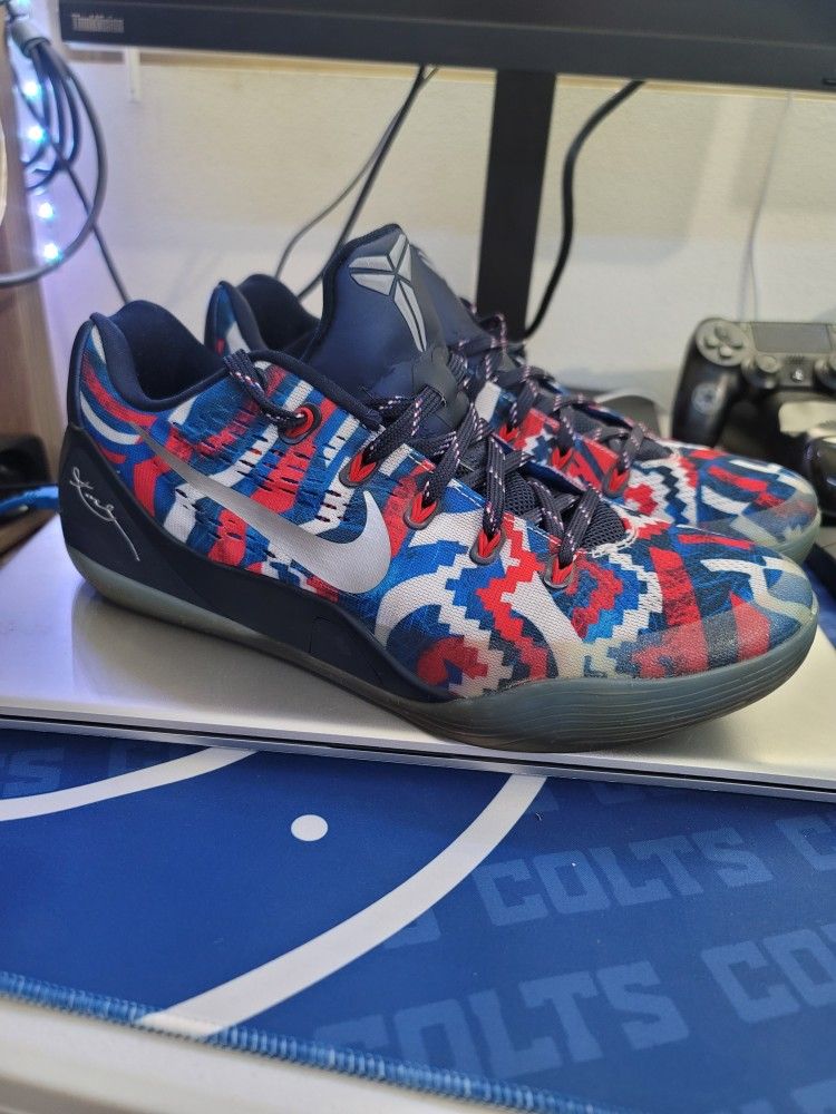 Nike Kobe 9 Em Low 4th Of July Size10.5