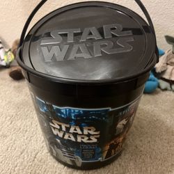 Star Wars Collectible Plush Toys & Bucket