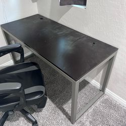 Desk and gaming chair