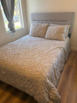 Upholstered Bed Frame with Headboard