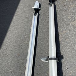 2 Thule Fork Mount Bike Racks