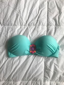 Strapless bathing suit top size medium