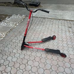 Standing Trike Scooter