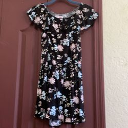 I have Multiple Dresses And Rompers For Girls Size 10-14 