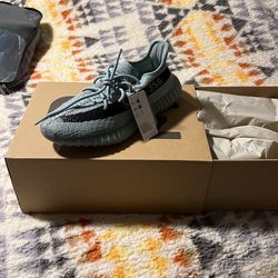 Yeezy Boost 350 V2 Salt