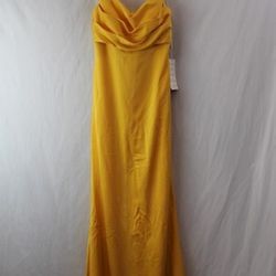 Stacee's Dress/Gown - Prom/Bridal - Brand New!