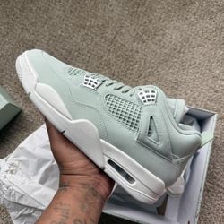 Jordan 4 Size 12 Women