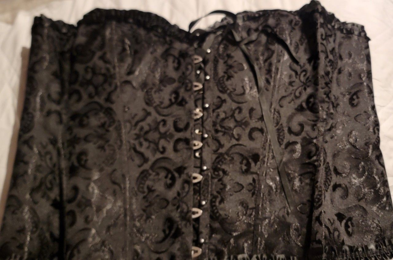 BLACK CORSET SIZE 7XL PLUS SIZE