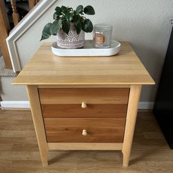 Nightstand 2 drawer Solid Wood by copeland furniture