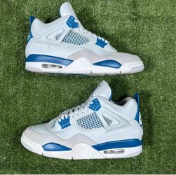Air Jordan 4 Retro ‘Military Blue’