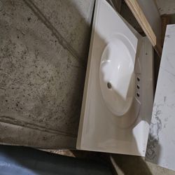 Sinks 25x19 Used Great Condition 