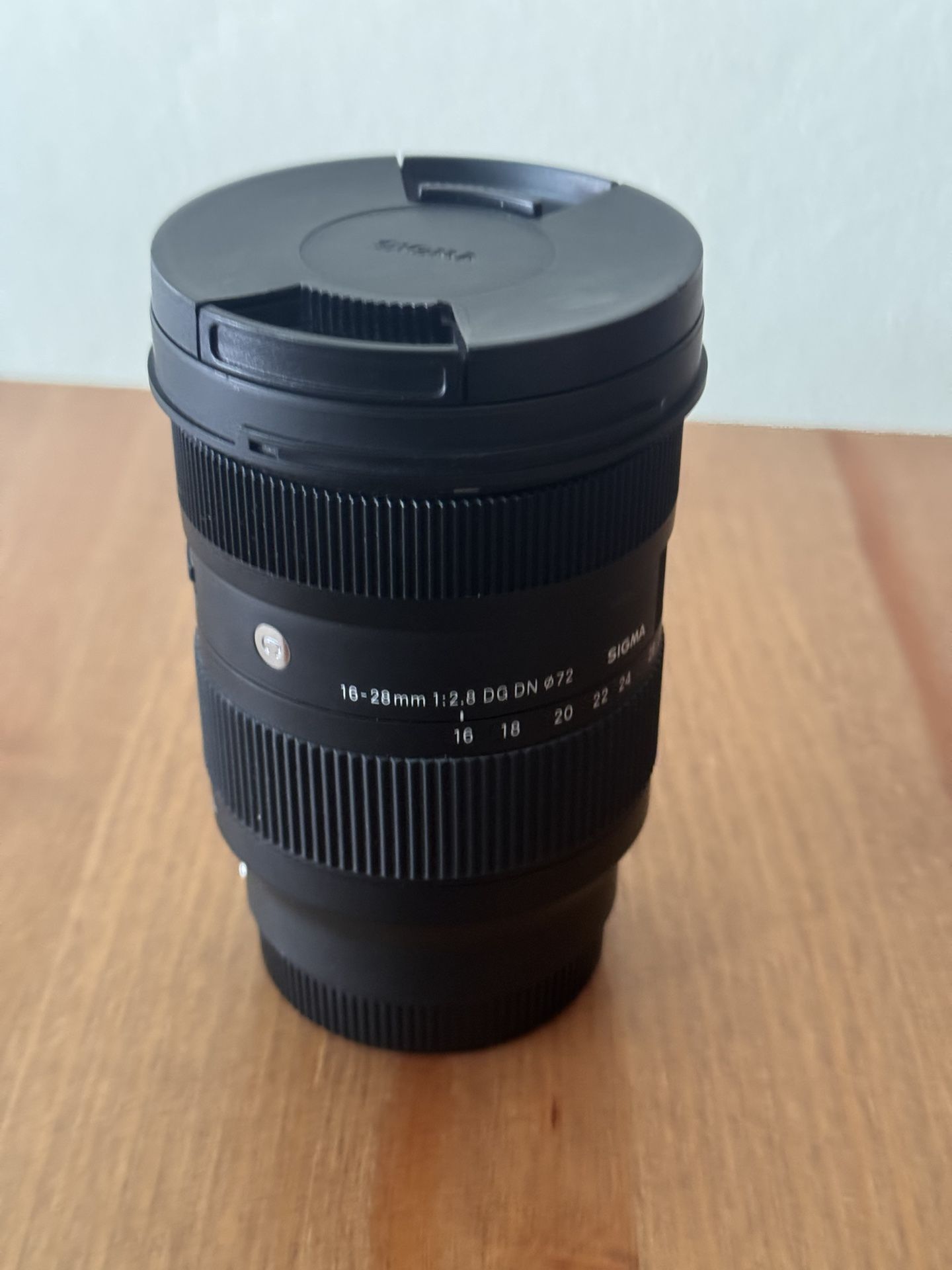 Sigma 16-28mm 2.8 E-mount