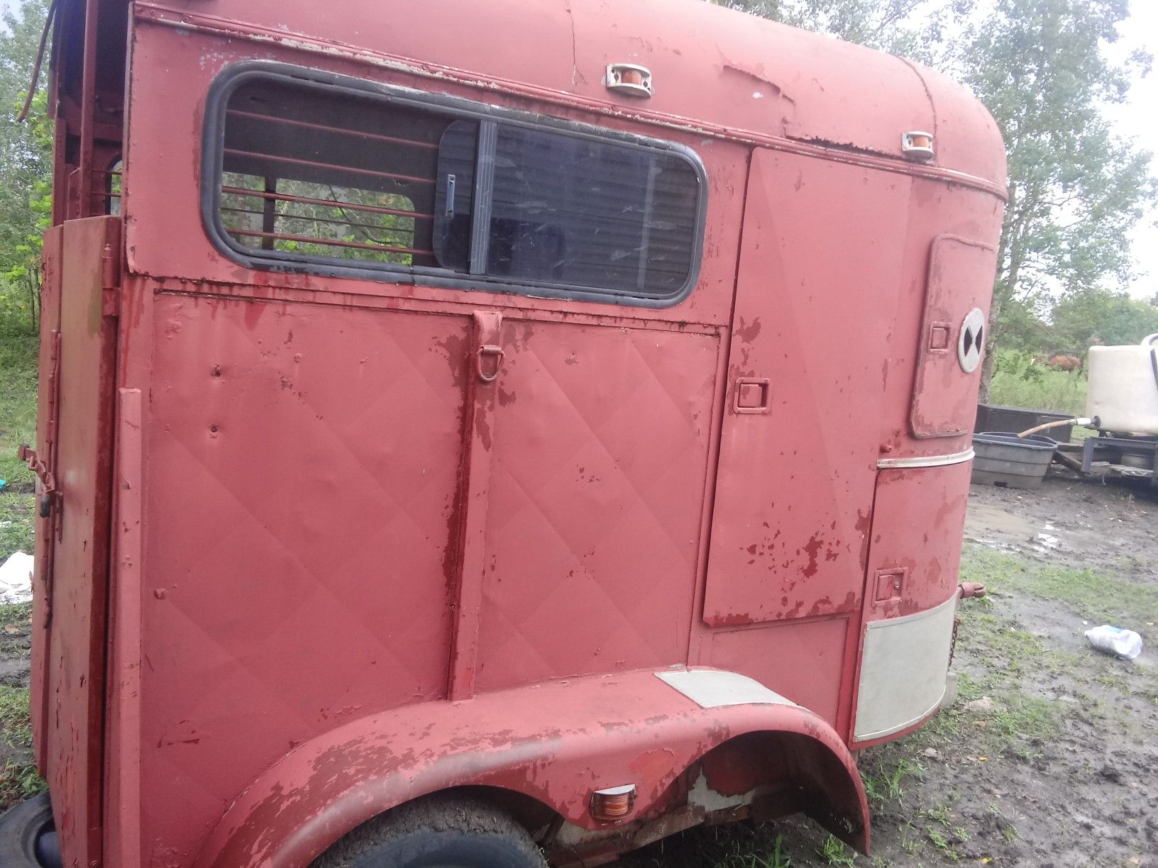 2 horse trailer for Sale in Houston, TX OfferUp