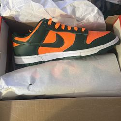 Nike dunk low retros