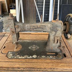 Sawing Machine White Rotary 