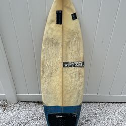Pyzel Surfboard - 5’