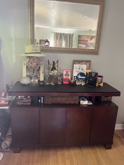 Dark Wood table + Buffet