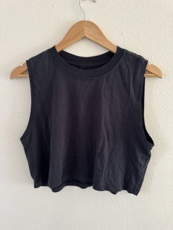 lululemon black tank top 