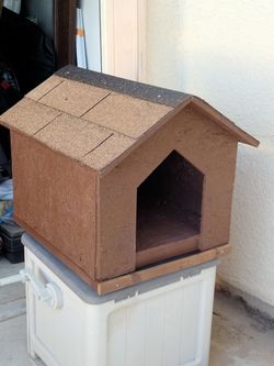 Dog House Chihuahuas, Poodles, Etc