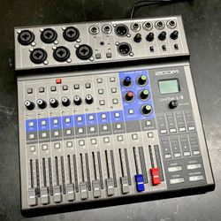 Zoom 8 Channel Mixer
